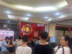 等位区-海吃海喝海鲜烤肉炭火主题自助餐(朝阳店)