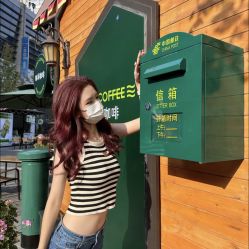 -变画·发型STUDIO