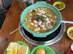 -重庆鸡公煲·青锅花椒鱼(牡丹江路店)