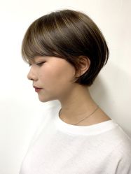 -V8潮牌·接发烫染连锁