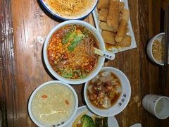 -张氏宽窄巷成都名小吃(茂业百货华强北店)