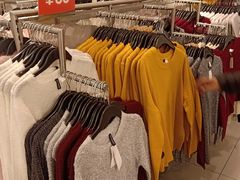 -H&M(华润万象城店)