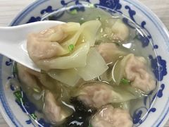 虾肉馄饨-新丰小吃(中山中路分店)