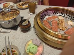 -钱小奴创意自助餐厅·山野黑猪肉畅吃(苏州昆山招商花园城店)
