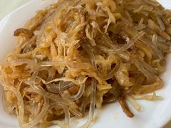 肉炒酸菜粉-京滨饭店·餐厅(阜外大街店)