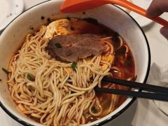 -德元兰州纯汤牛肉面(深圳首店)