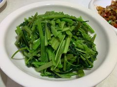 -俏湘厨•地道湘菜(建华南路店)