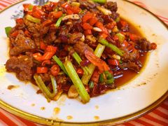 小炒牛肉-饶品富牛魔王辣味烧菜馆(船山路总店)