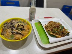 -柳洲仔螺蛳粉(河东中山路店)