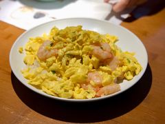 黄袍滑蛋大虾饭-南小馆(迪士尼小镇店)