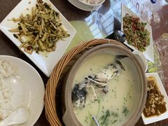 -天目湖刘老四农庄