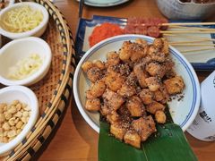 -包整·丝娃娃(一览甲秀楼风景店)