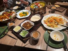 -耶里夏丽·丝路国际·新疆餐厅(浦东区东方路店)