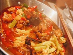 -渔语鱼新川菜Bistro(万象天地店)