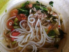 -巍山𤆵肉饵丝
