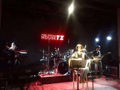 -TZ House音乐现场(茅台店)