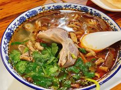 -叶新小吃店(来凤小区总店)