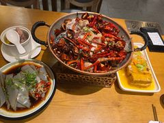 -隔壁老王·家常云南菜(花巷店)