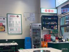 -晓彭肥肠鸡·泡椒鸡火锅(水木天地店)