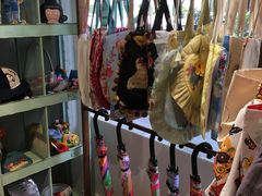 -恋物百货商店(华侨城店)