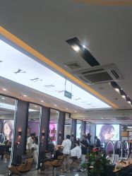 -藤野造型烫染·漂发