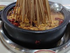 -唐记煌大坨卤牛肉串串(瑞南街店)