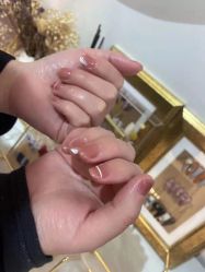 -花系美·美甲美睫精品店
