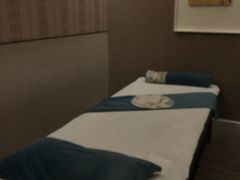 -新盈光·云会所(百丈东路店)