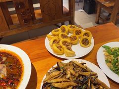 -五谷丰登·胶东海鲜·家常菜(张村店)