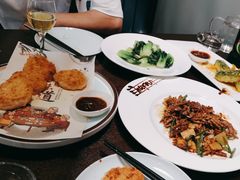 -湖畔鲁菜·二十年老字号餐厅(大明湖店)