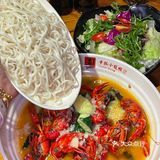 这家🦞小龙虾竟有这么多种口味‼️一次解锁🔓小龙虾的N种吃法