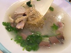 油豆腐鸡鸭血汤-小杨生煎(成山巴黎春天店)