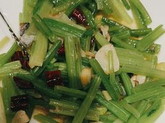 -渔港甄宴·海鲜·地标烟台菜(金沙滩店)