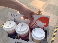 -喜茶(东莞雍华庭店)