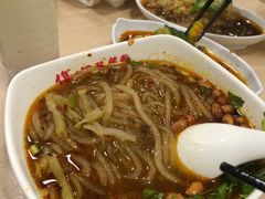 -伤心酸辣粉(体育东路店)