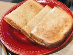 咖椰吐司-HELLO 27 意面·沙拉·帕尼尼