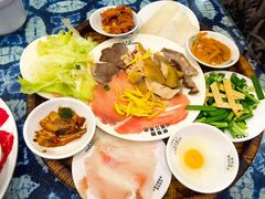 -桥香园云南过桥米线(金马碧鸡店)