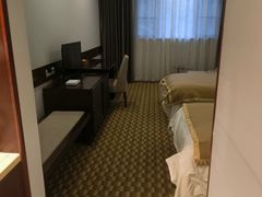 -春兰国宾馆(凤城河风景区老街店)