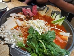 -冰川冷面·延边菜·炭烤串(观前店)