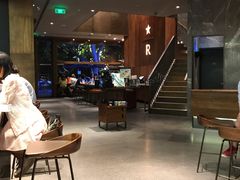 大堂-星巴克臻选(南京艾尚天地店)