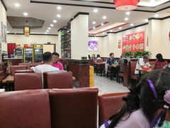大堂-文记小四川水煮鱼(虹桥路店)
