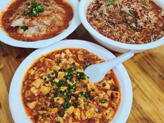 -勇猛子川菜馆(新军路店)
