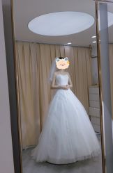 -台湾蔡美月婚纱租赁
