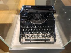 -陆汉斌打字机博物馆