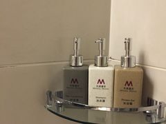 -天港漫非酒店(宁波火车站联丰地铁站店)