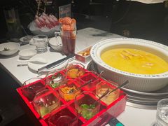 -领鲜天下·焗海鲜·花胶鸡(天目里店)