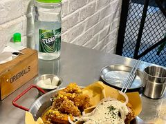 炸鸡一半一半-富乐满韩国正宗炸鸡韩国料理(虹泉路店)