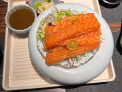 泰式三文鱼面条-品米斗·精致料理(浦东禹悦汇店)