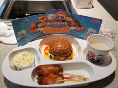 -海底捞大排档火锅(悦荟广场店)