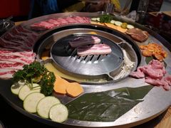 -哈哈碳都·牛肋条无限自助烤肉(宝龙店)